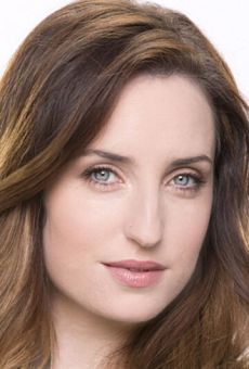 Зои Листер Джонс (Zoe Lister-Jones)